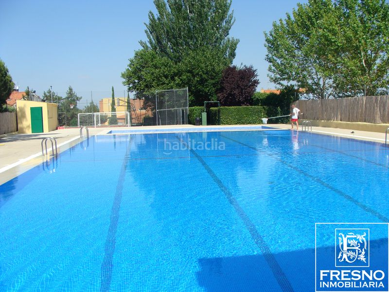 Foto e70efc78-6fd6-4319-aae2-79ba44cc201e. Pis amb calefacció piscina a Algete centro Algete