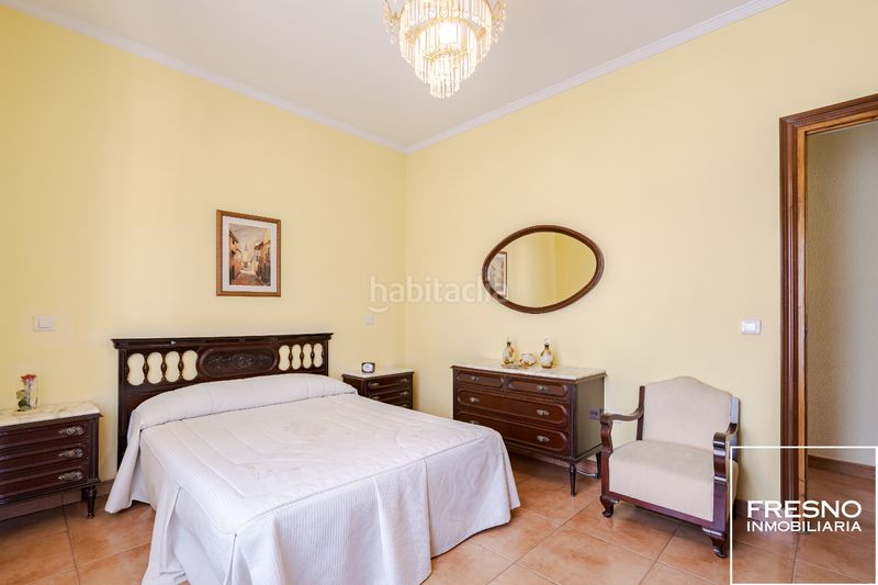 Foto 11eda6ff-8154-4388-893f-9fde751be7e5. Casa adossada amb calefacció aparcament a Yepes