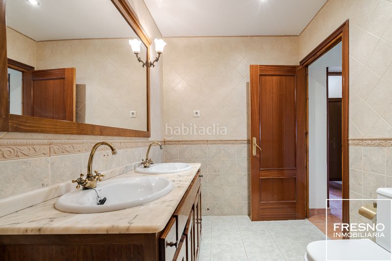 Foto 5413ae40-6525-4801-b949-400f721d18c9. Casa adossada amb calefacció aparcament a Yepes