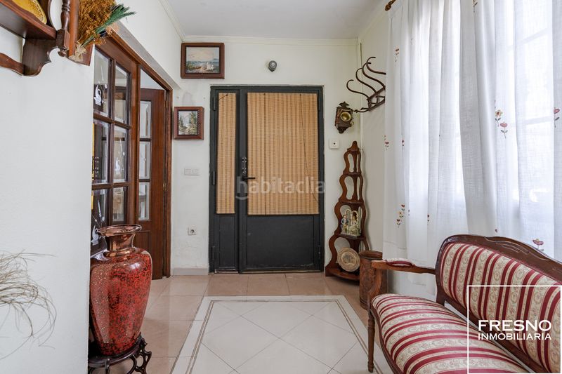 Foto b6fcf03f-e44c-48e0-97fe-be0e48d98aff. Casa adossada amb calefacció aparcament a Yepes