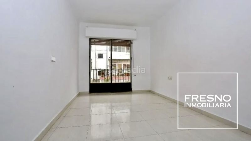 Foto e92e9530-4e4e-43bf-92f1-0da3bc5264eb. Pis a Saladar Dénia