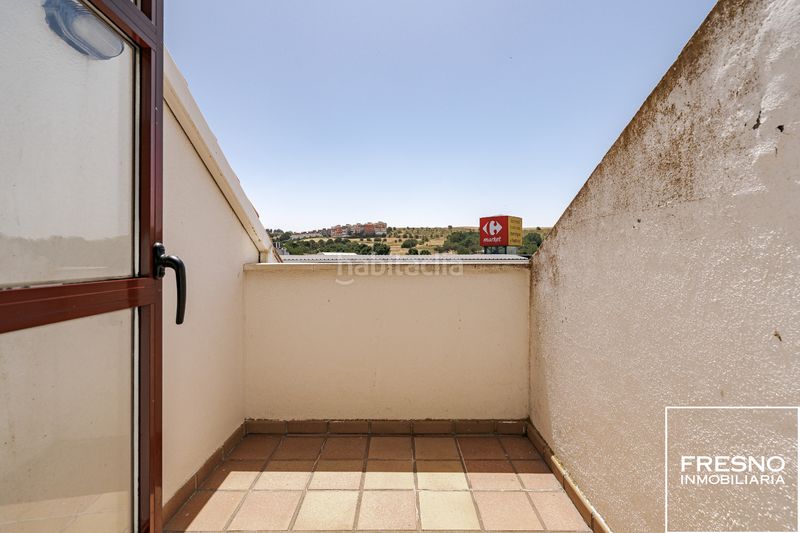 Foto eceea62e-4542-4de9-9a03-bda8cea46970. Xalet amb xemeneia calefacció aparcament a Algete centro Algete