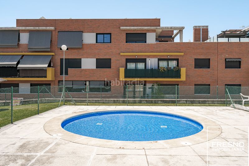 Foto d3292a87-297e-45e2-89a7-e5be39d08907. Àtic amb calefacció piscina a Cobeña