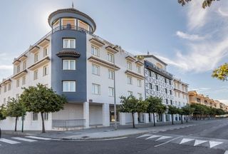 Pis  Avenida fray albino. Espectacular vivienda con licencia turistica