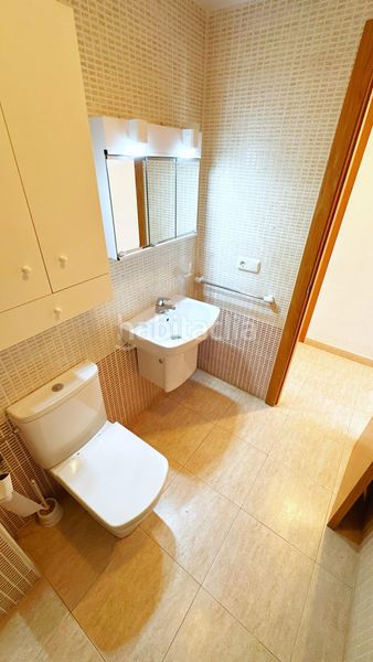 Foto 920267ce-4c8e-4a32-9619-b0f96e175d2b. Apartament amb piscina a Playa de Gandía Gandia
