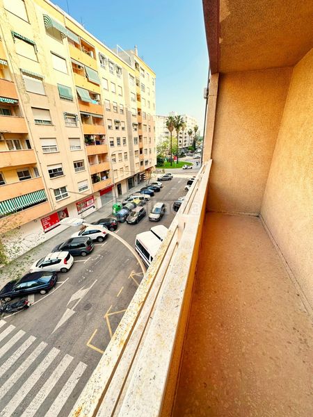 Foto 88d2c2b5-9889-4001-842e-559b13eb7676. Pis a Corea Gandia
