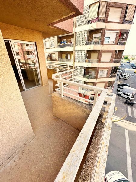 Foto a73dfaab-80cb-42c8-8dc0-bf5550c1be1f. Pis a Corea Gandia