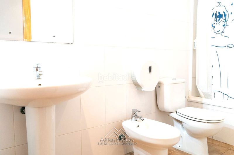 Foto 1a043318-1708-446d-b074-a425b69a0217. Edifici a Deltebre