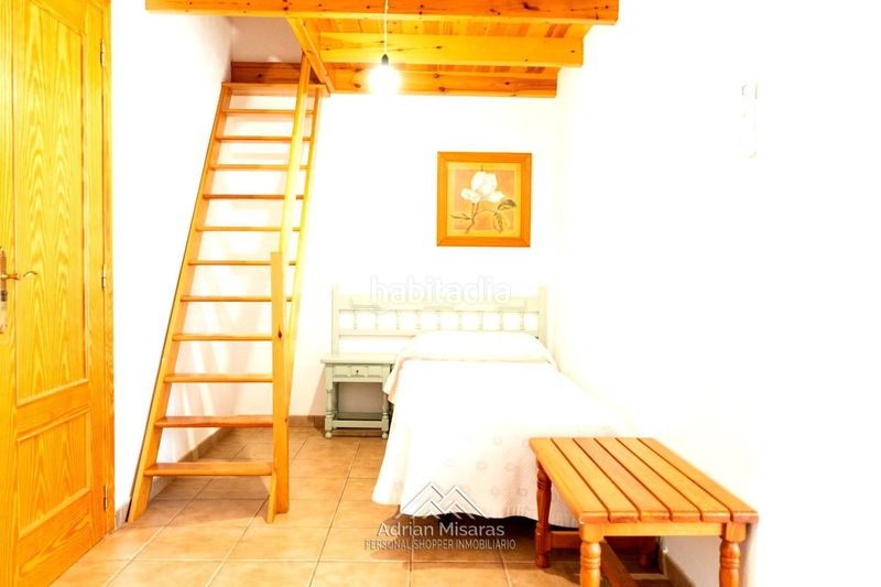Foto 5212a0e5-7819-488f-943f-b2fa9591659b. Edifici a Deltebre