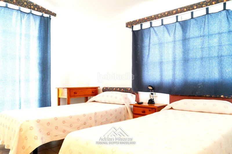 Foto 8d46af24-7577-4253-97a9-3bcd1786894e. Edifici a Deltebre