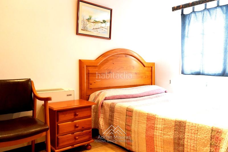 Foto cf008ad2-26fb-4e33-a72a-199d25654ed5. Edifici a Deltebre