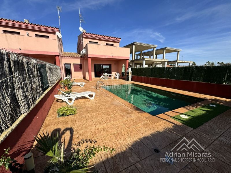 Foto 12f59308-f7f0-4a6b-8dba-9355372b0885. Casa adossada amb aparcament piscina a Deltebre