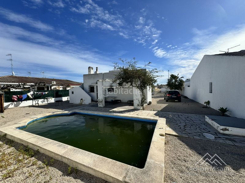 Foto 4a7c4b23-bcdf-4c93-9bcc-5c8a248a6760. Casa amb calefacció a Deltebre