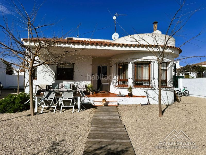 Foto 797d1e34-cda0-4fa1-972c-894c7063dfab. Casa amb calefacció a Deltebre