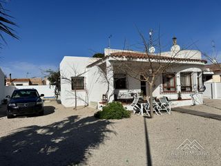 Haus  Fumadell 20. Chalet independiente con piscina y licencia turística