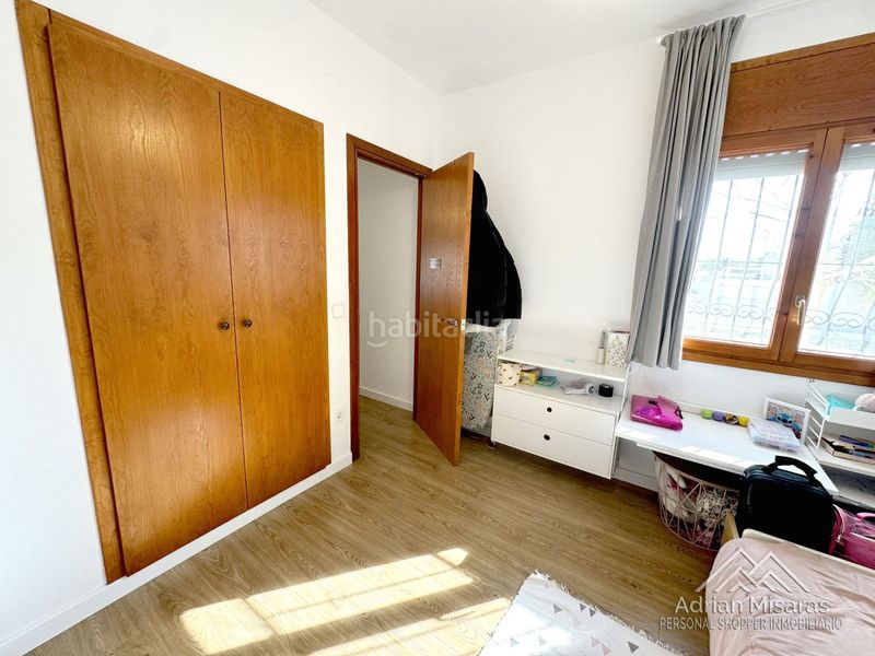 Foto e8e33be8-df7b-4209-9b15-173e9db85e5c. Casa amb calefacció a Deltebre