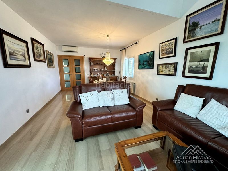Foto f15e1c3d-290a-45a1-bd44-83cbe1ec1c5f. Casa amb calefacció a Sant Jaume d´Enveja