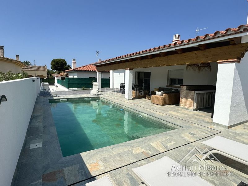 Foto 12dc450e-9d31-434a-bd86-9d1904a20898. Chalet with heating parking pool in Deltebre