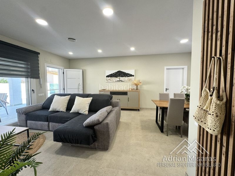 Foto ce452e08-7995-4cbc-85e1-a1e8e8537ba9. Chalet with heating parking pool in Deltebre
