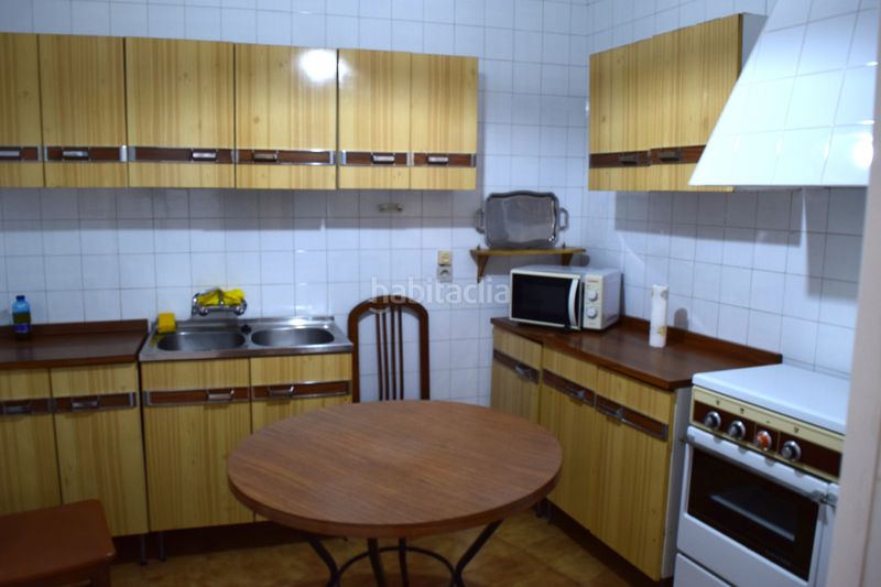 Foto f654ca17-aa73-4040-9210-0bf9c7d4def2. Casa adossada a Fuentes de León