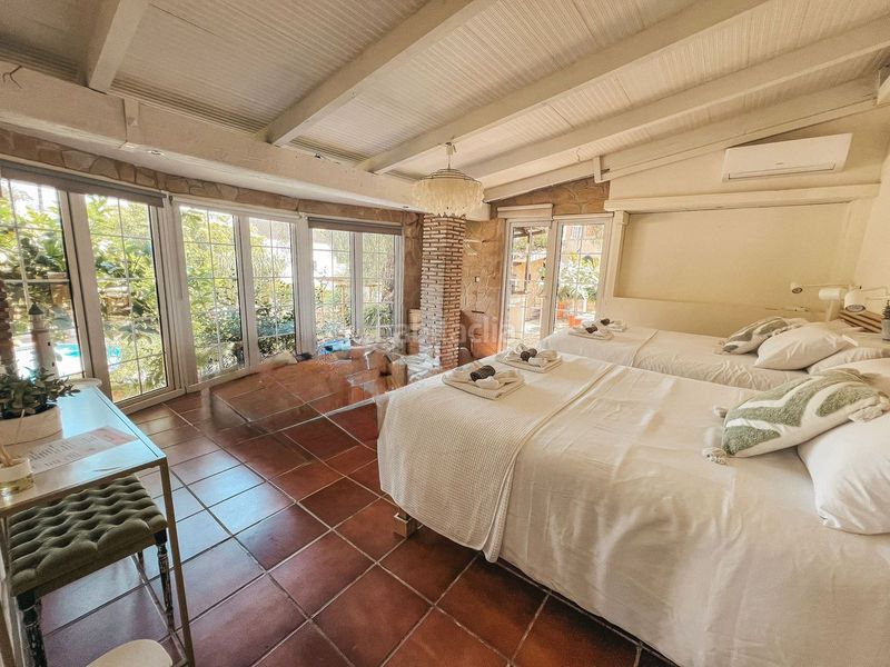 Foto bdddbb09-0508-4813-ab64-9452499f4c98. Casa a Las Lomas de Río Verde Marbella