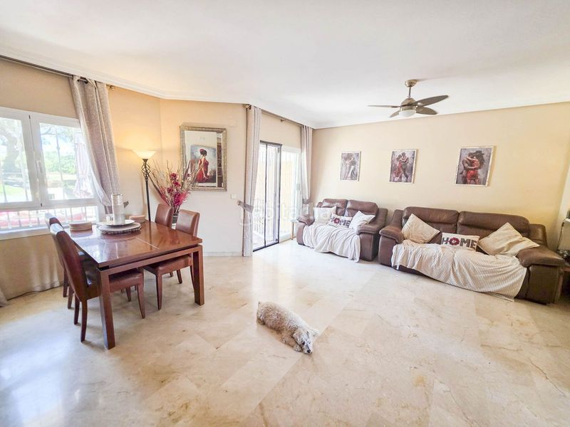 Foto f1b71a30-8804-4b23-a47e-769e760aaa07. Casa a La Duquesa Manilva