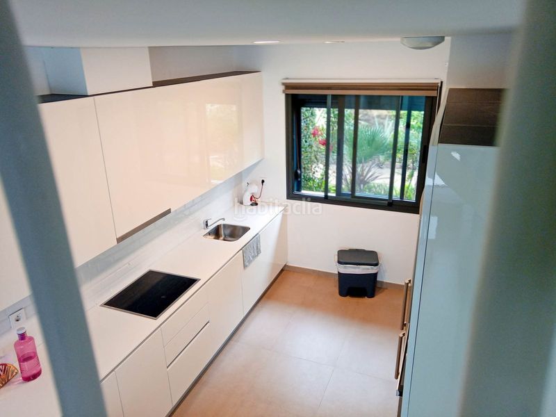 Foto f683347e-cbd1-4d7c-a3f6-a6d6eaed4881. Casa adossada amb aparcament a Manilva pueblo Manilva