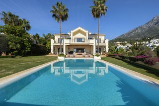 House in Casco Antiguo