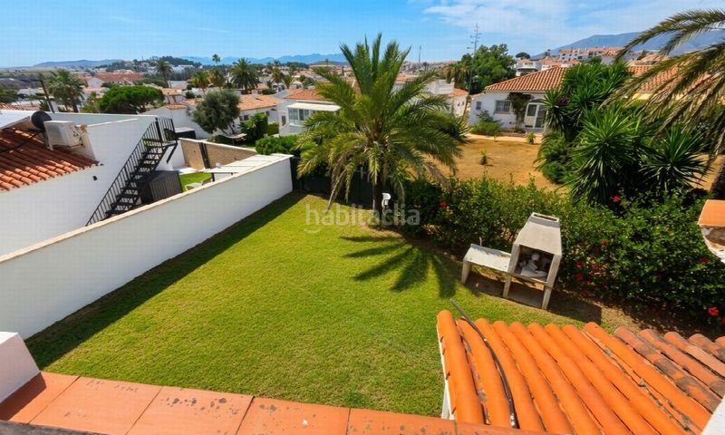 Foto 2b040910-957a-46fd-9e94-7cb6ff611423. Casa amb piscina a Las Flores Mijas