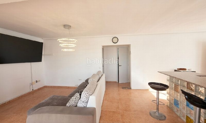 Foto 2be42b01-9542-4f06-9e58-3bee783db6d9. Casa amb piscina a Las Flores Mijas