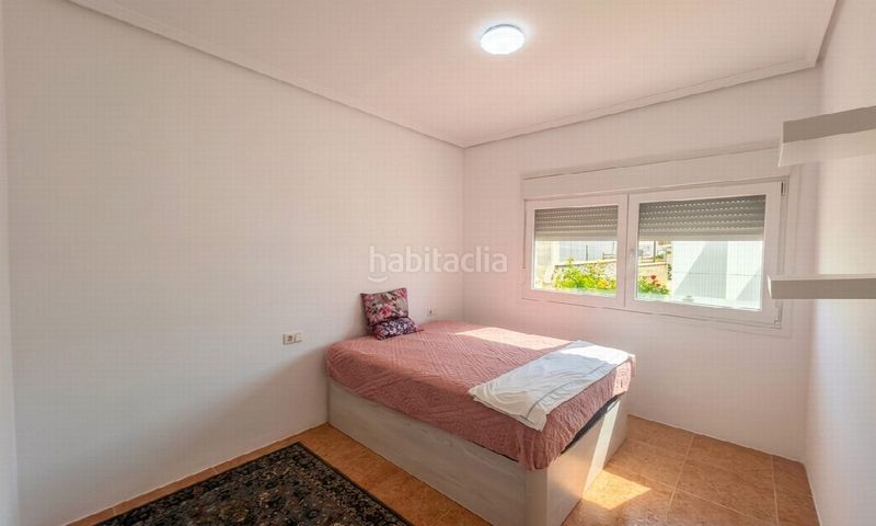 Foto 5d256cb7-e714-4808-b182-bc81fd50824e. Casa amb piscina a Las Flores Mijas