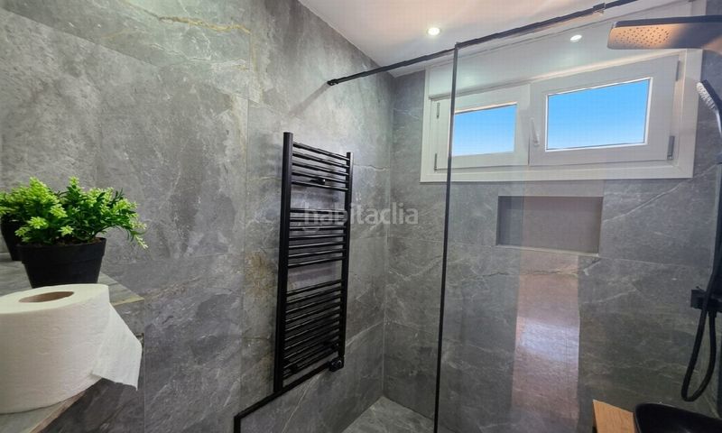Foto 841c6984-ebd5-41c3-8a98-09c0cb752ecd. Casa amb piscina a Las Flores Mijas