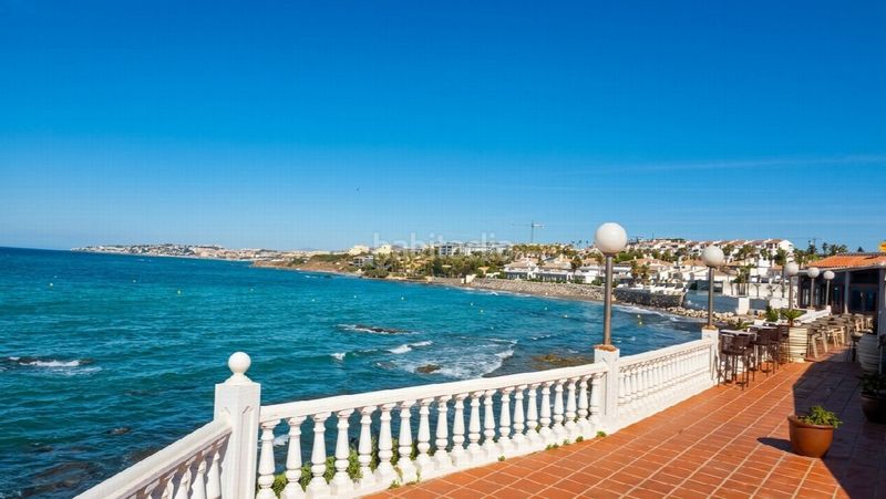 Foto 9a469b73-650f-4e16-9350-78ace91151f8. Casa amb piscina a Las Flores Mijas