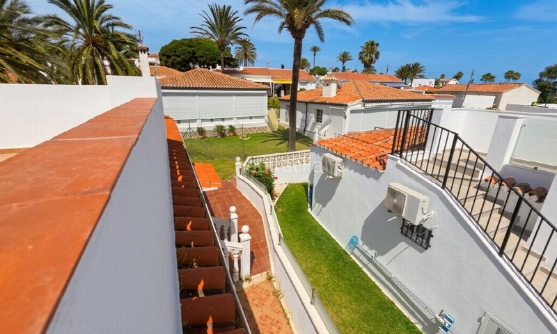 Foto d1fbeb8d-9664-4182-a4f9-dfa14dddc7e9. Casa amb piscina a Las Flores Mijas
