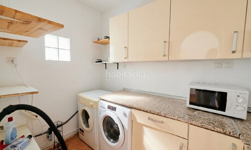 Foto f5c07dd1-ba82-45aa-8877-fd2e100b0e44. Casa amb piscina a Las Flores Mijas