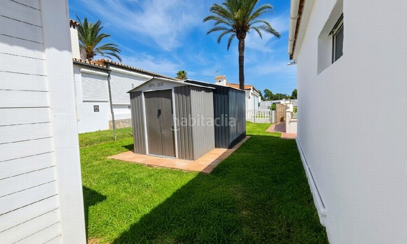 Foto 6d90caa6-6231-49a2-96e5-aa4c222c9c91. Casa amb piscina a la cala Mijas Mijas