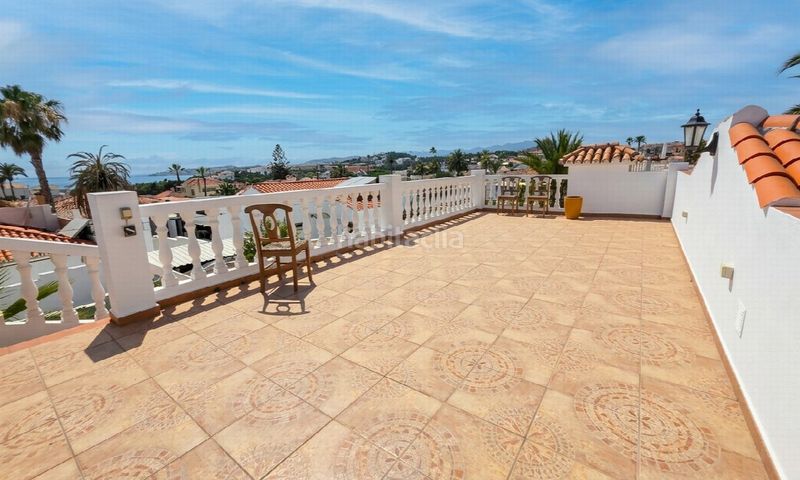 Foto 8f6a7eec-3270-4e69-a3eb-afb7f6a28d3a. Casa amb piscina a la cala Mijas Mijas