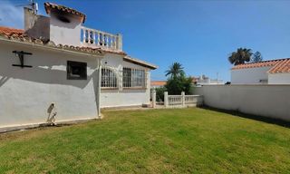 Casa a El Faro de Calaburra - Chaparral