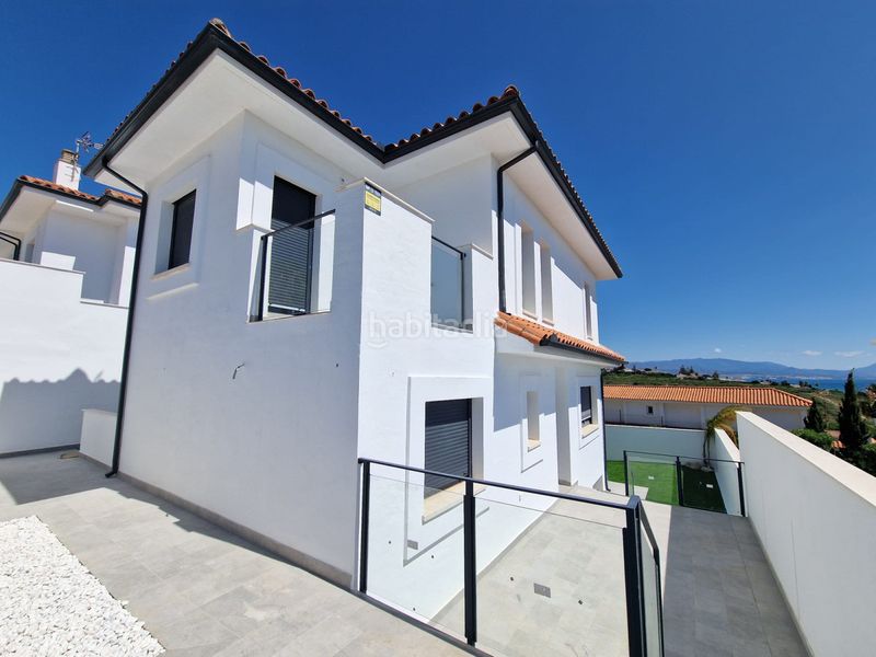 Foto a81032ed-e112-46d6-bc3e-26b26e69b5c7. Casa amb aparcament a Manilva pueblo Manilva