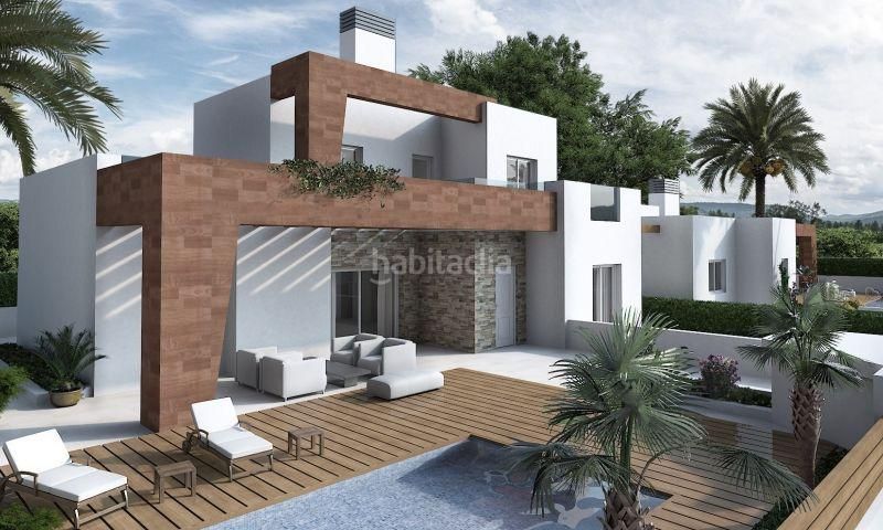 Foto 44b19da2-da44-4984-be04-6e02196afa90. Casa amb piscina a Los Balcones-Los Altos Torrevieja
