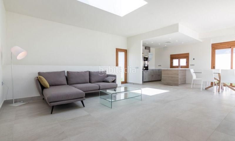 Foto a2e78991-3f66-44d7-88d5-01e43bd7daab. Casa amb piscina a Los Balcones-Los Altos Torrevieja