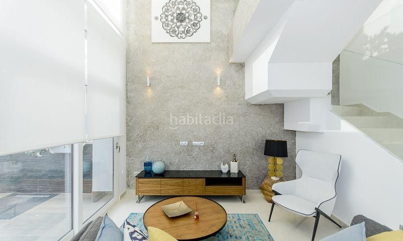 Foto a8f53386-bb83-4807-a6e3-c3ee6d6ba13f. Casa amb piscina a Rojales