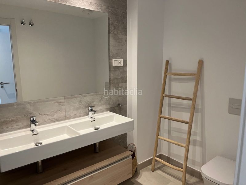 Foto 00183d3e-7bb6-4a3b-96ac-3f3f6dec39e5. Apartament a Zona Calvario Estepona