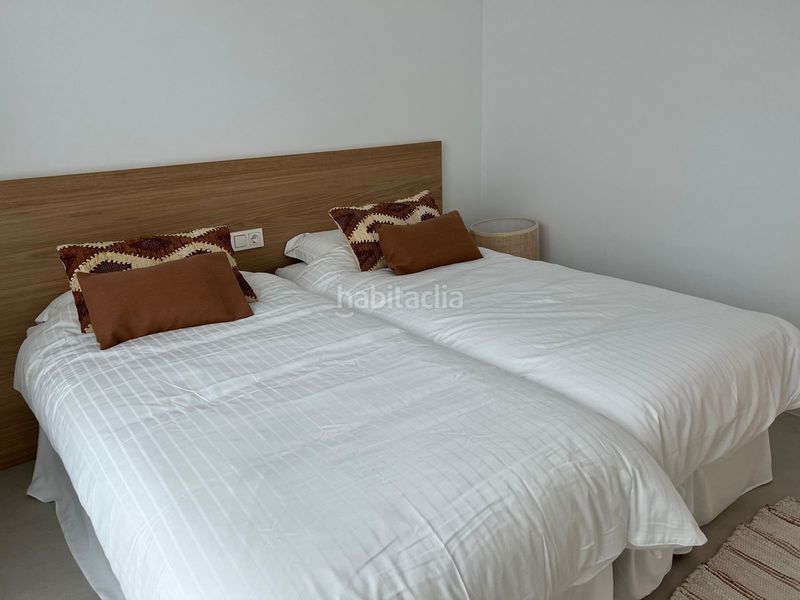 Foto 2418473b-cca7-419a-89bc-db7e856a200b. Apartament a Zona Calvario Estepona