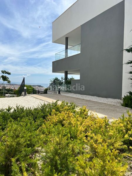 Foto b1f698b3-4ac1-4be8-9e19-e4e72af75e1b. Apartament a Zona Calvario Estepona