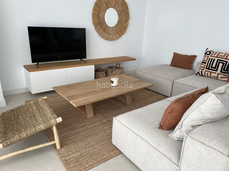 Foto ca7b4e7d-7e2c-4246-aeee-b77772655f93. Apartament a Zona Calvario Estepona