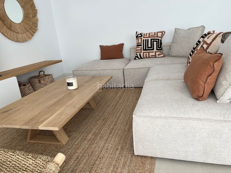 Foto cd5f5c91-7ad2-4df7-8182-dc25705cb7bb. Apartament a Zona Calvario Estepona