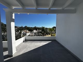 Apartamento en Los Naranjos
