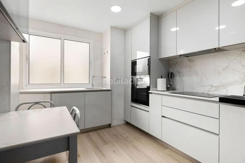 Foto b4bbe75d-9ada-4205-a9d5-84694ed7ea2b. Ático en Casco Antiguo Marbella