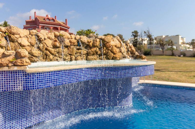 Foto 4389d555-0de1-4242-a687-7b8af96378f5. Apartament a Romana Playa Marbella